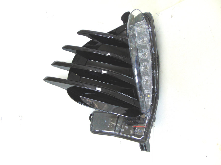 2017 2018 2019 Toyota Corolla XSE SE Front Fog LED Light Daytime Running Lamp with Cover Left Driver Side