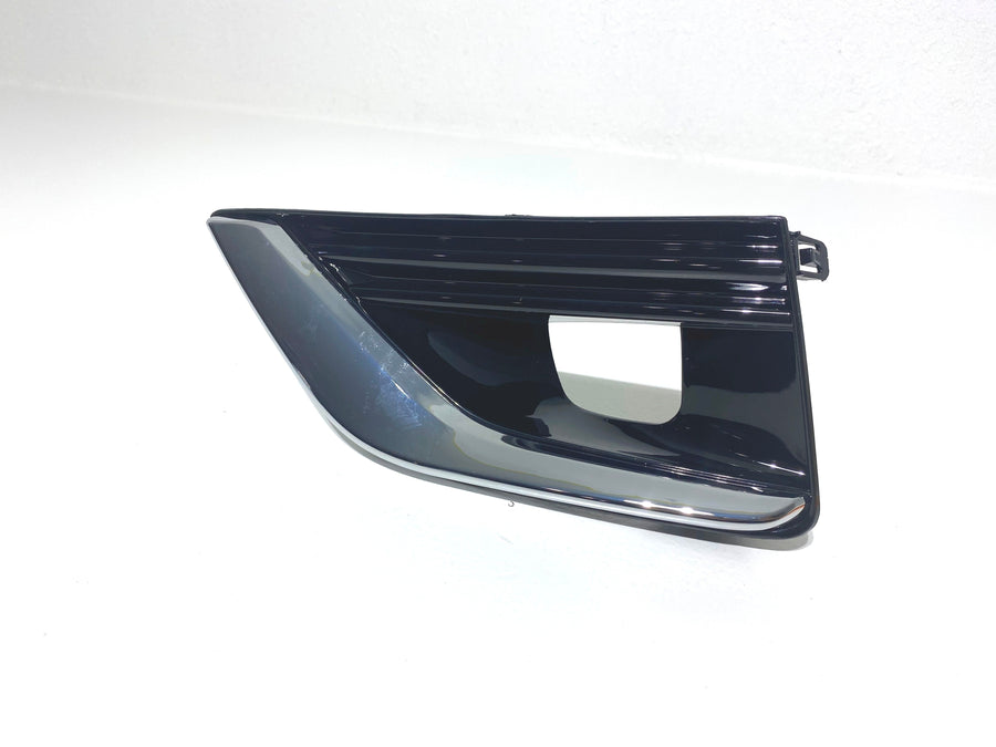 2018 2019 2020 2021 2022 2023 2024 Infiniti Q50 Fog Light Cover Left Driver