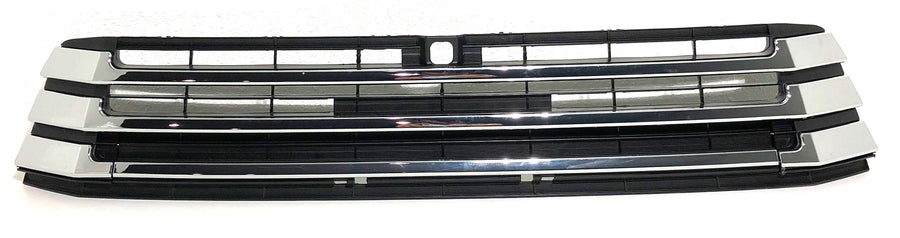 2017 2018 2019 Toyota Highlander Front Bumper Lower Grille Chrome With Tow Covers