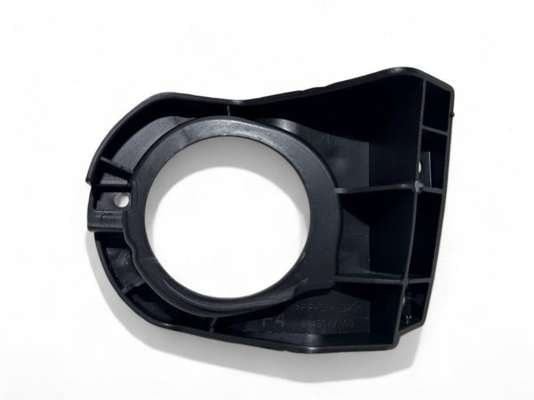 2022 2023 2024 2025 2026 Toyota Corolla Cross Hybrid XLE & XLE Front Bumper Fog Light Bracket Right Passenger Side