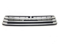 2017 2018 2019 Toyota Highlander Front Bumper Lower Grille Silver With Tow Covers - Bumper & Body Parts