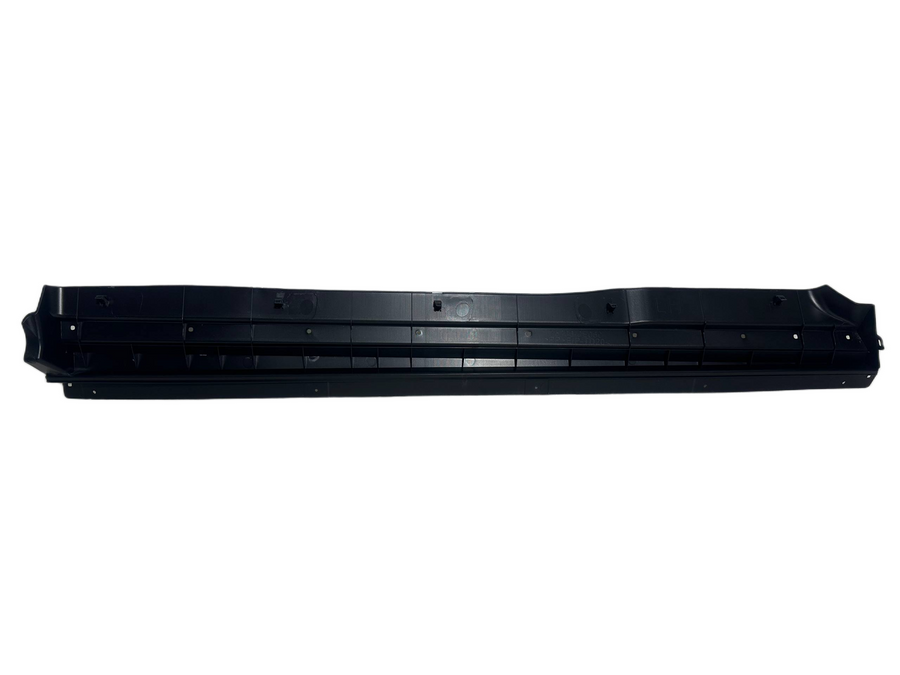 2020 2021 2022 2023 2024 2025 Toyota Highlander Front Door Lower Molding Trim Left Driver Side