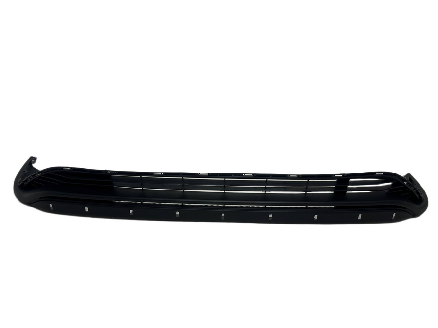 2020 2021 2022 2023 Toyota Highlander Hybrid Platinum Front Bumper Lower Grille Cover