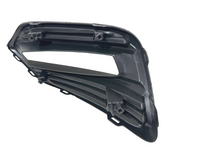 2019 2020 2022 Honda HRV HR-V Touring Front Bumper Fog Light Cover Right Side - Bumper & Body Parts
