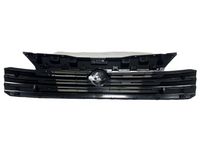 2025 2026 Nissan Kicks SR Grille Front Bumper Upper Grille With Surround View