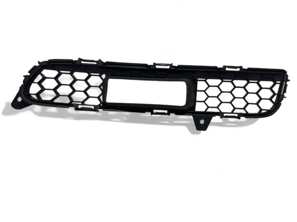 2008 2009 2010 2011 2012 2013 2014 2015 Infiniti EX35 EX37 QX50 Left Front Bumper Lower Grille Driver Side Honeycomb