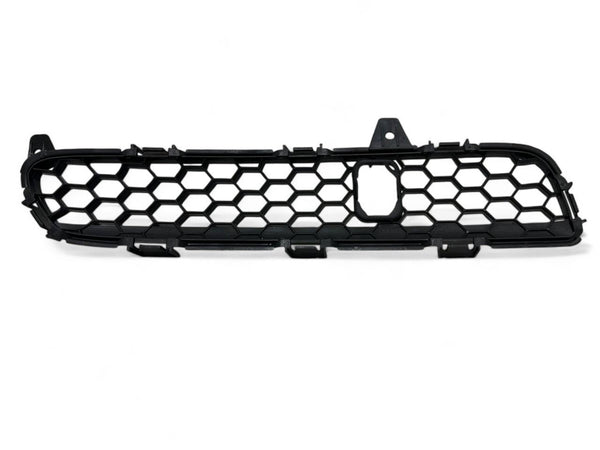 2008 2009 2010 2011 2012 2013 2014 2015 Infiniti EX35 EX37 QX50 Right Front Bumper Lower Grille Passenger Side Honeycomb