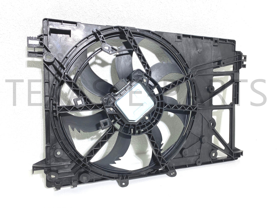 2018 2019 2020 2021 2022 2023 2024 Toyota Camry Avalon LE SE XLE XSE 2.5L Radiator Cooling Fan Motor Assembly
