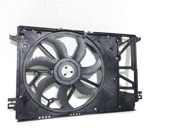 2018 2019 2020 2021 2022 2023 2024 Toyota Camry Avalon LE SE XLE XSE 2.5L Radiator Cooling Fan Motor Assembly
