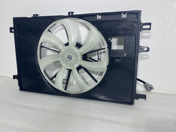 2020 2021 2022 Toyota Corolla 1.8L Radiator Cooling Fan Assembly