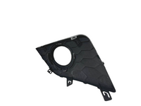2016 2017 2018 2019 Nissan Sentra Front Bumper Fog Light Cover Right Passenger Side - Bumper & Body Parts