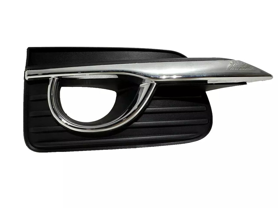 2014 2015 2016 2017 Infiniti Q50 Front Bumper Fog Light Cover Right Passenger Side