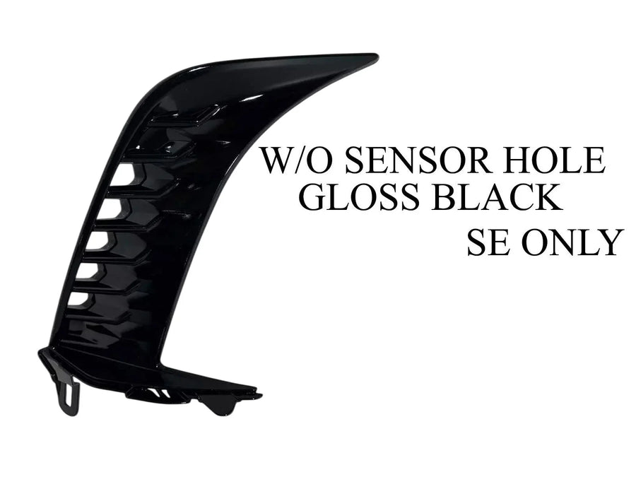 2025 Toyota Camry SE Right Front Bumper Side Molding Trim W/o Sensor Hole Gloss Black