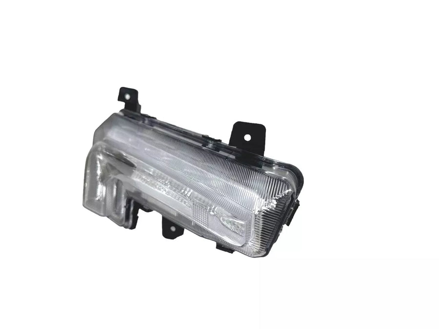 2016 2017 2018 Chevrolet Malibu Front Bumper Running Light Lamp Right Passenger Side